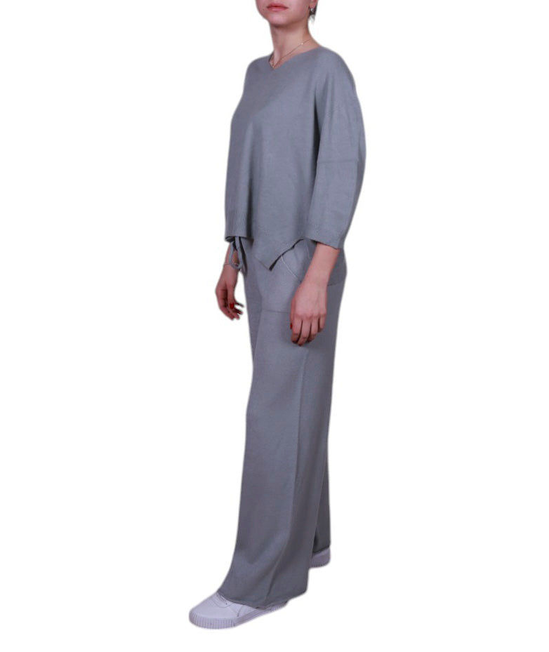 Maglia donna, scollo a V, con manica 3/4 e spacchetti laterali Made in Italy