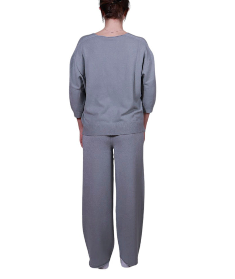 Maglia donna, scollo a V, con manica 3/4 e spacchetti laterali Made in Italy