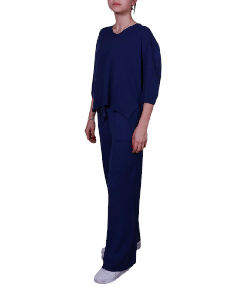 Maglia donna, scollo a V, con manica 3/4 e spacchetti laterali Made in Italy