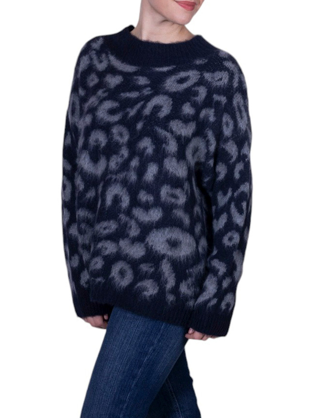 Maglia donna in misto lana con fantasia leopardata e vestibilità morbida