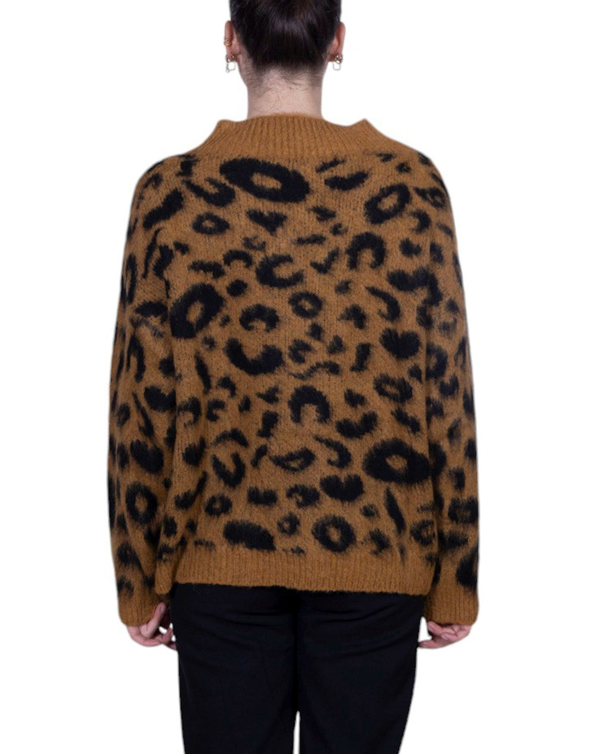 Maglia donna in misto lana con fantasia leopardata e vestibilità morbida