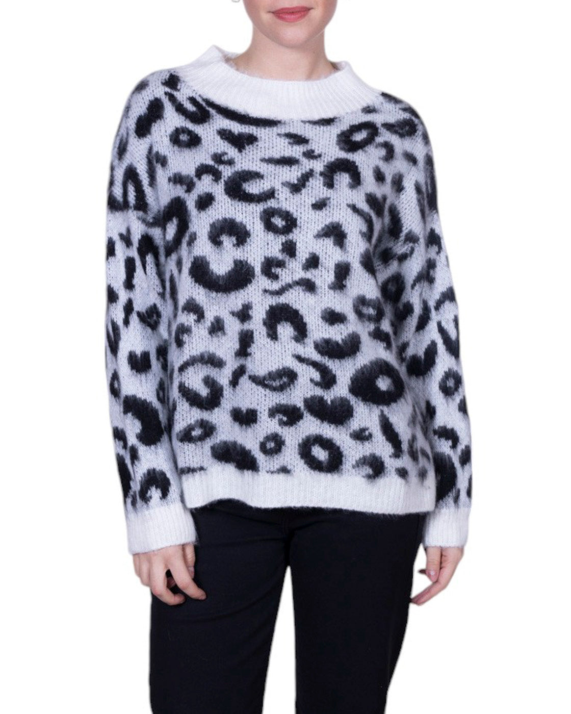 Maglia donna in misto lana con fantasia leopardata e vestibilità morbida