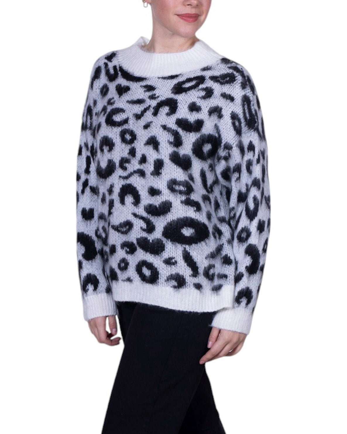 Maglia donna in misto lana con fantasia leopardata e vestibilità morbida