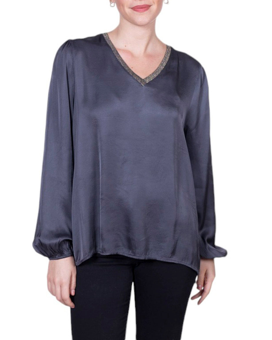 Blusa donna in viscosa con scollo a V profilato lamé e maniche morbide