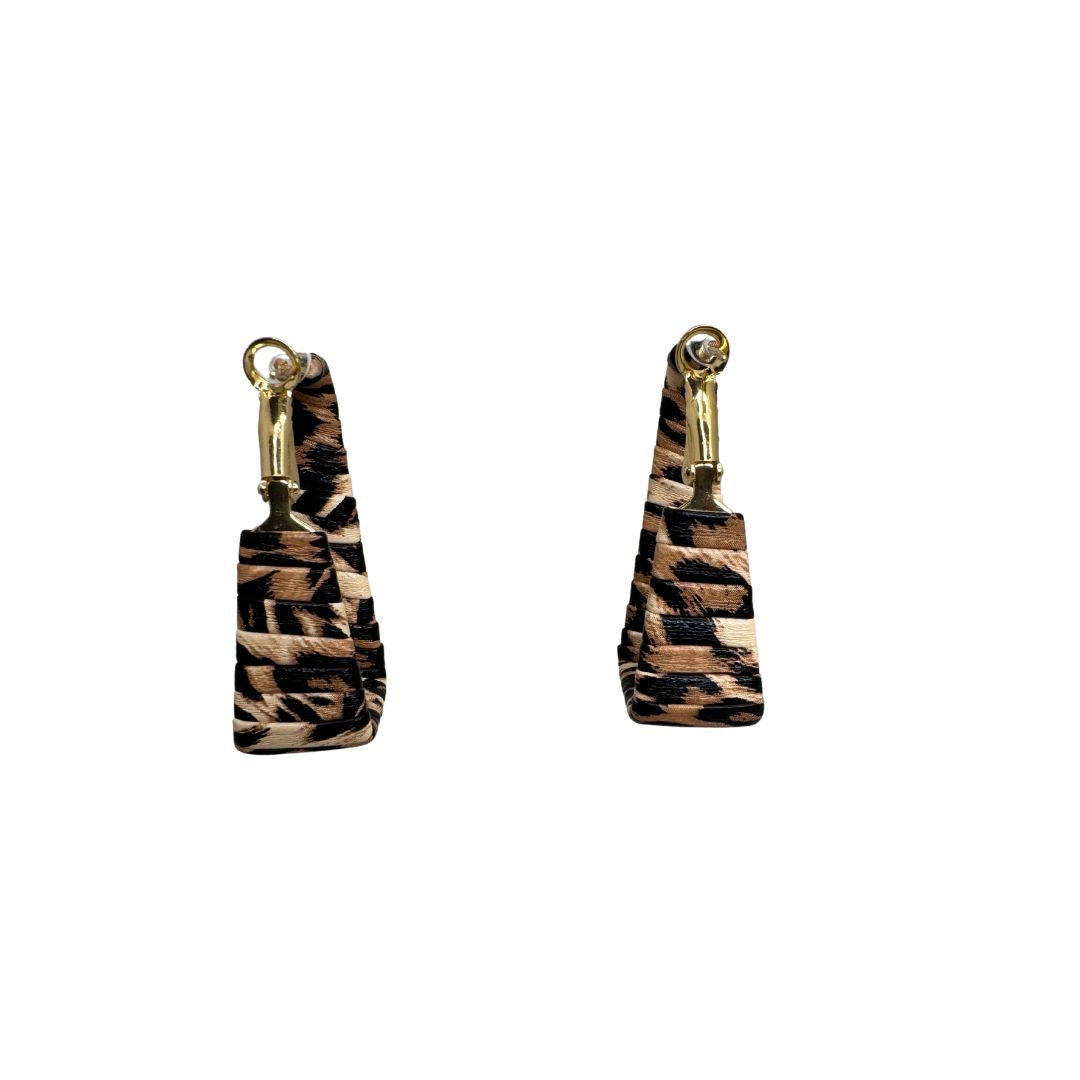 Orecchini pendenti rettangolari fantasia animalier con chiusura a clip dorata