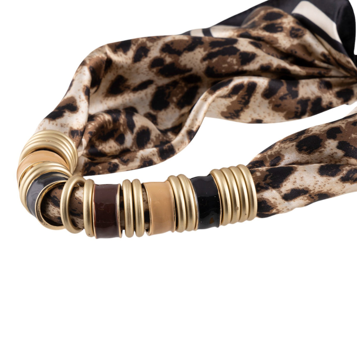 Collana foulard fantasia animalier con anelli metallici dorati effetto gioiello