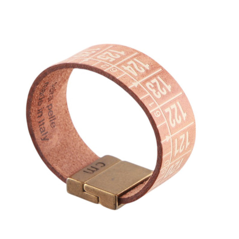 Bracciale Cm in vera pelle con chiusura magnetica in ottone satinato