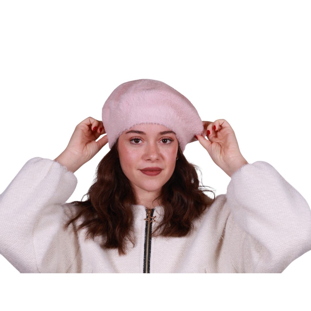 Cappello basco da donna in tessuto peloso morbido e caldo a Made in Italy