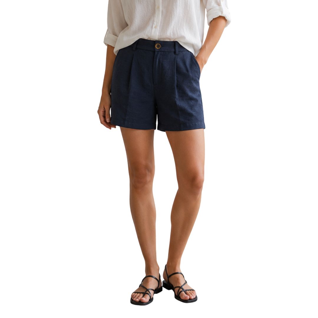 Shorts donna in tessuto leggero con pinces frontali, con bottone Made in Italy