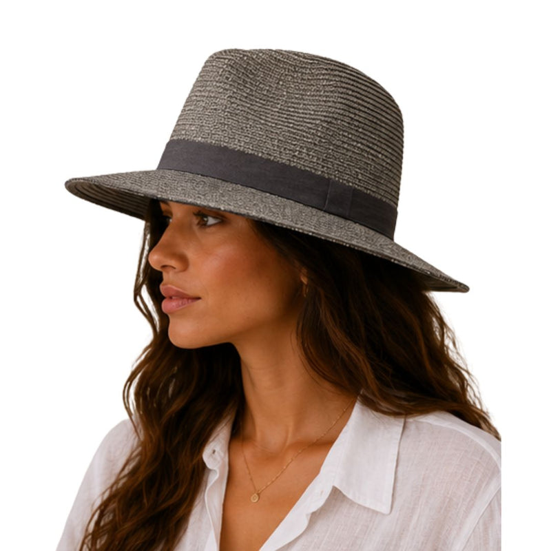 Cappello donna effetto paglia con filo laminato laminato Made in Italy
