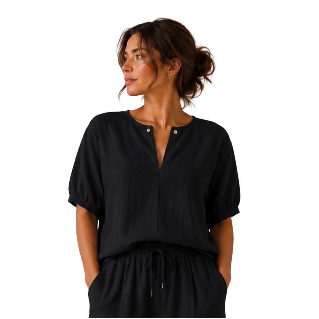 Blusa donna a maniche corte e scollo a v con applicazione, in 100% cotone