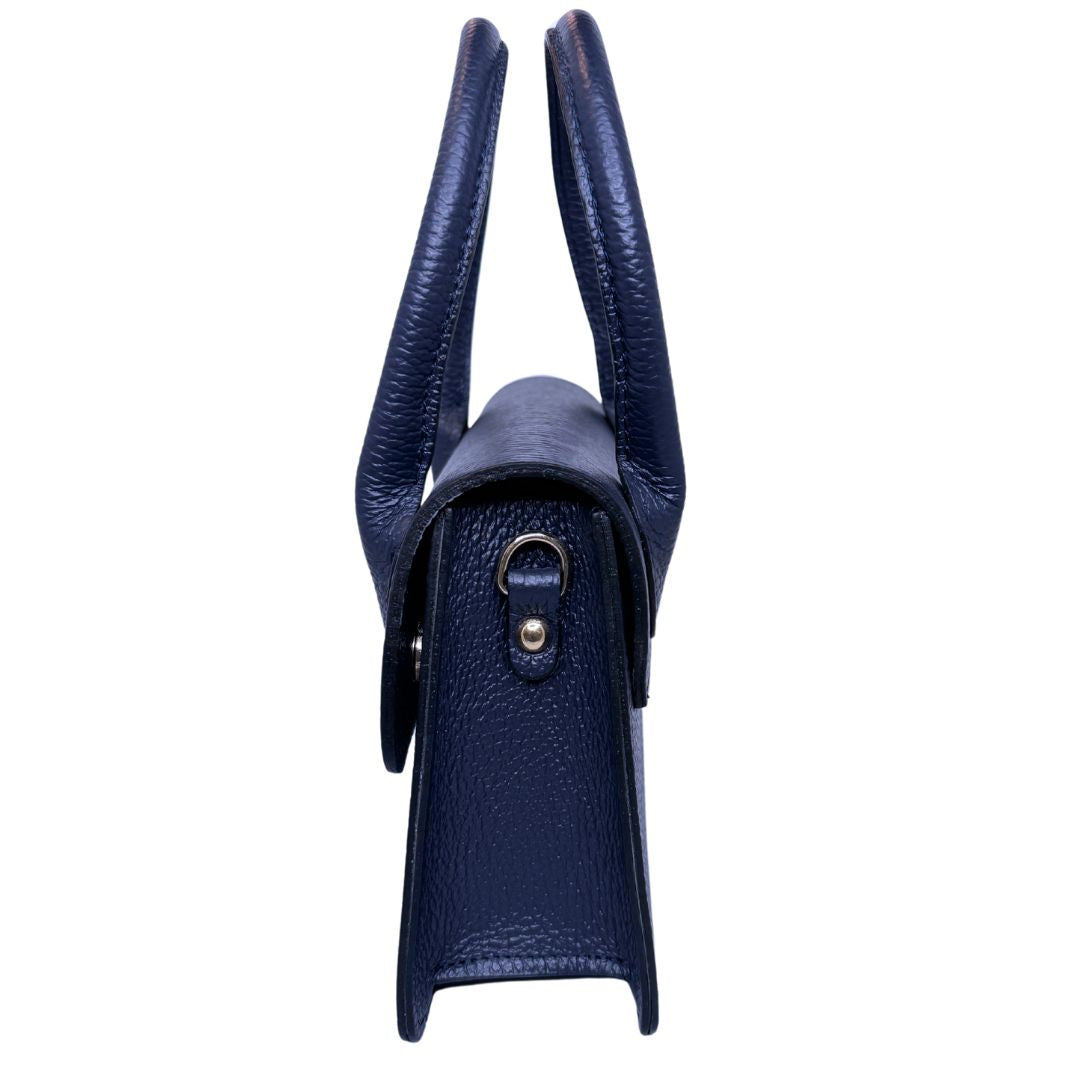 Borsa trapezio in pelle martellata due manici semirigidi con tracolla regolabile
